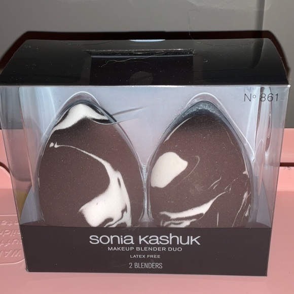 Sonia Kashuk Latex-Free Makeup Blender Duo Sponge - Marble -Pack of 2 - Picture 1 of 1